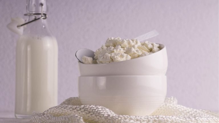 Scopri di più sull'articolo RICOTTA E SIERO DI LATTE FATTO IN CASA