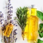 OLI ESSENZIALI PER LA PRIMAVERA SECONDO L’AYURVEDA