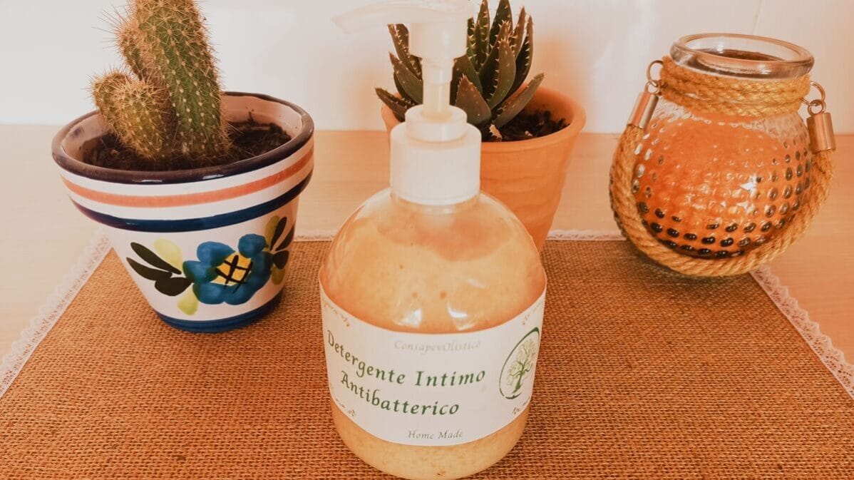 detergente-intimo-antibatterico-fai-da-te